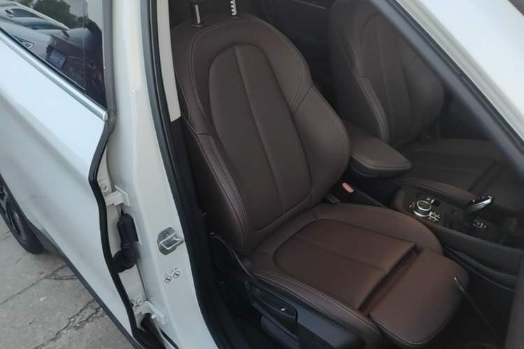 Used BMW X1 2021 sDrive20Li Fashion Model Right Front Seat