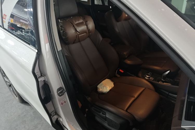 Used BMW X1 2021 Restyled sDrive20Li Fashion Version Right Front Seat