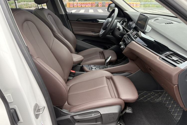 Used BMW X1 2021 Restyled sDrive20Li Fashion Version Right Front Seat
