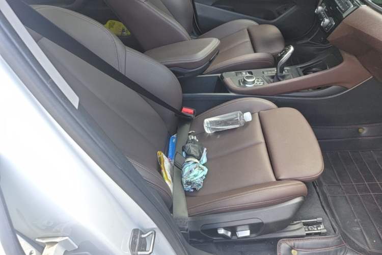 Used BMW X1 2021 sDrive25Li Leading Model Right Front Seat