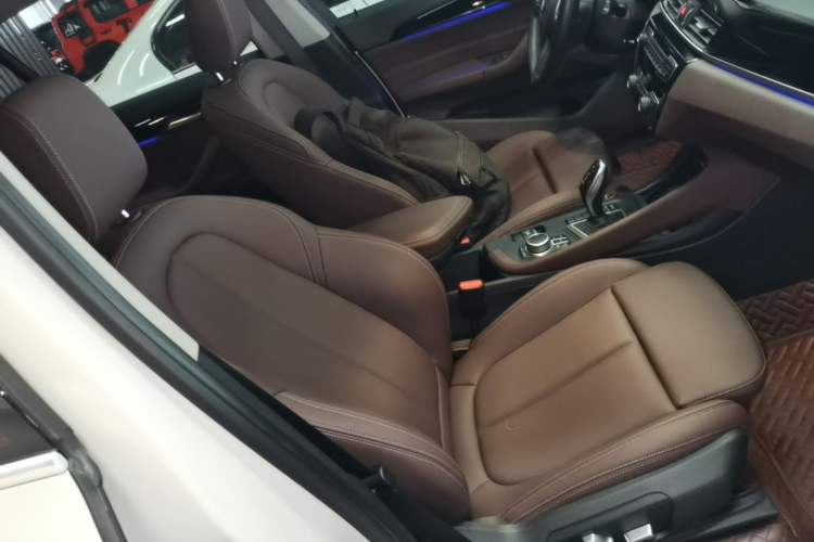 Used BMW X1 2021 Restyled sDrive25Li Leading Edition Right Front Seat