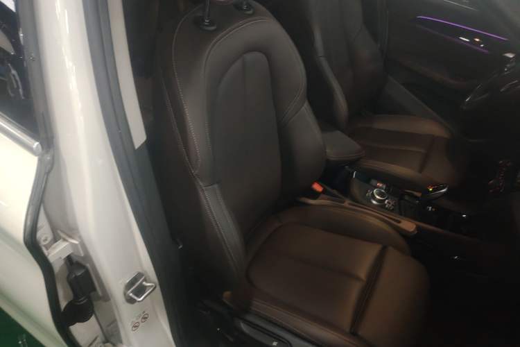 Used BMW X1 2021 sDrive20Li Premium Edition Right Front Seat