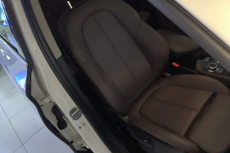 Used BMW X1 2021 sDrive20Li Premium Edition Right Front Seat