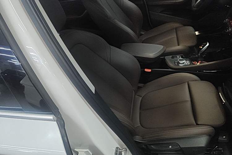 Used BMW X1 2021 sDrive20Li Premium Edition Right Front Seat