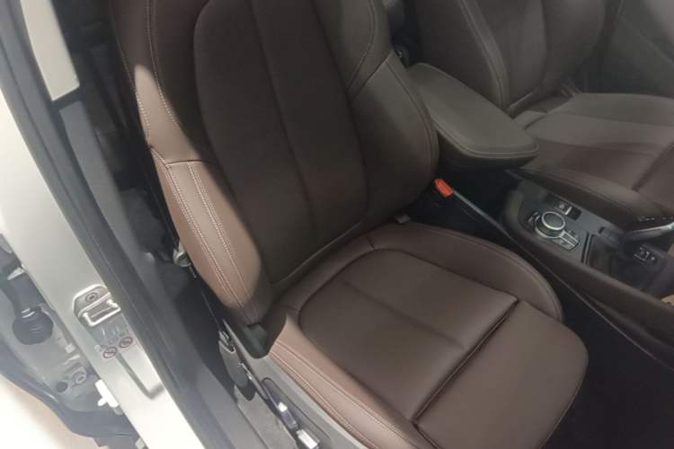 Used BMW X1 2021 Restyled sDrive25Li Leading Edition Right Front Seat
