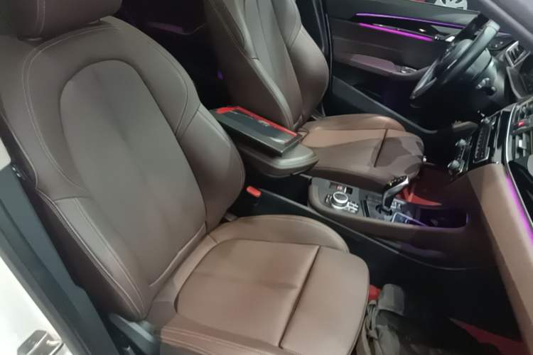 Used BMW X1 2021 sDrive25Li Leading Model Right Front Seat
