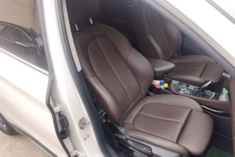Used BMW X1 2021 Restyled sDrive20Li Premium Edition Right Front Seat