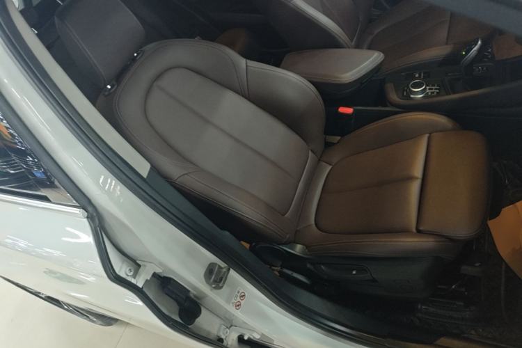 Used BMW X1 2021 sDrive20Li Fashion Model Right Front Seat