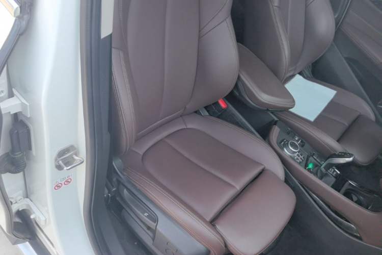 Used BMW X1 2021 sDrive20Li Premium Edition Right Front Seat