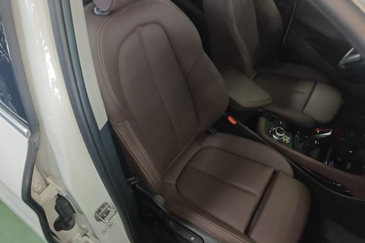 Used BMW X1 2021 sDrive20Li Premium Edition Right Front Seat