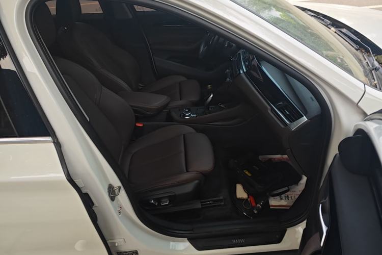 Used BMW X1 2021 Restyled sDrive25Li Leading Edition Right Front Seat