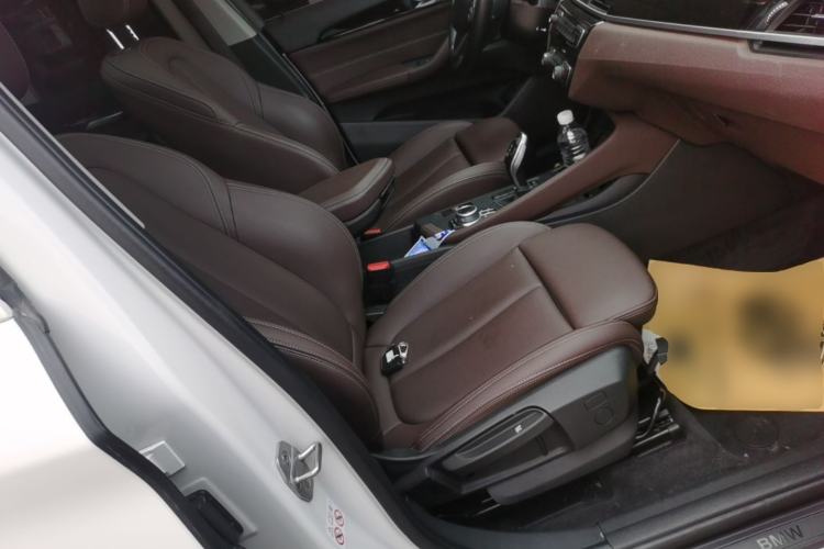 Used BMW X1 2021 Restyled sDrive20Li Fashion Version Right Front Seat
