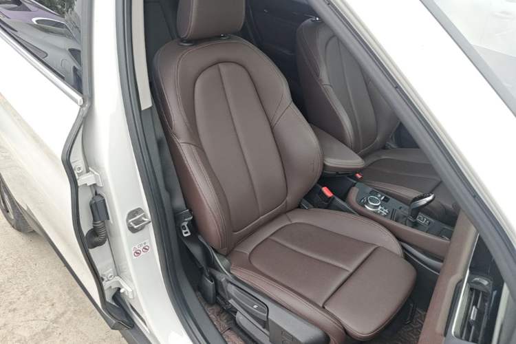 Used BMW X1 2021 sDrive20Li Fashion Model Right Front Seat