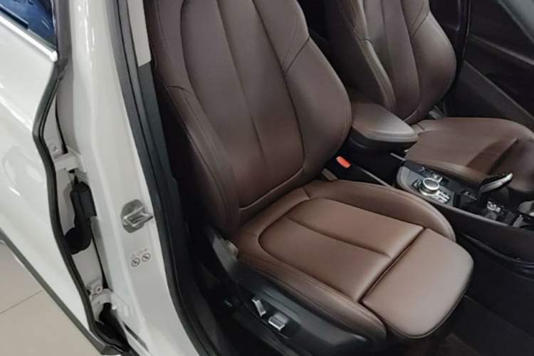 Used BMW X1 2021 Revised xDrive25Li Premium Edition Right Front Seat