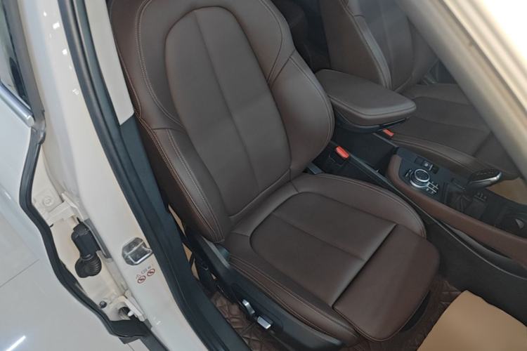 Used BMW X1 2021 sDrive25Li Leading Model Right Front Seat