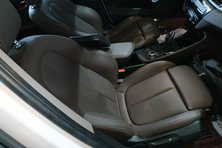 Used BMW X1 2021 sDrive20Li Fashion Model Right Front Seat