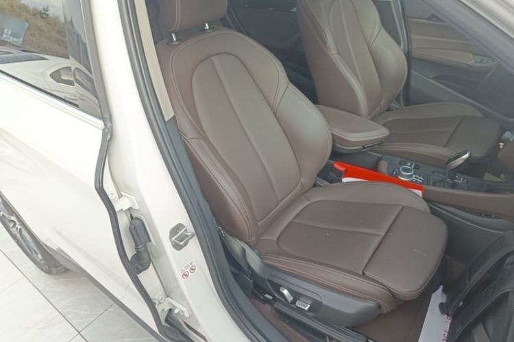 Used BMW X1 2021 sDrive25Li Leading Model Right Front Seat