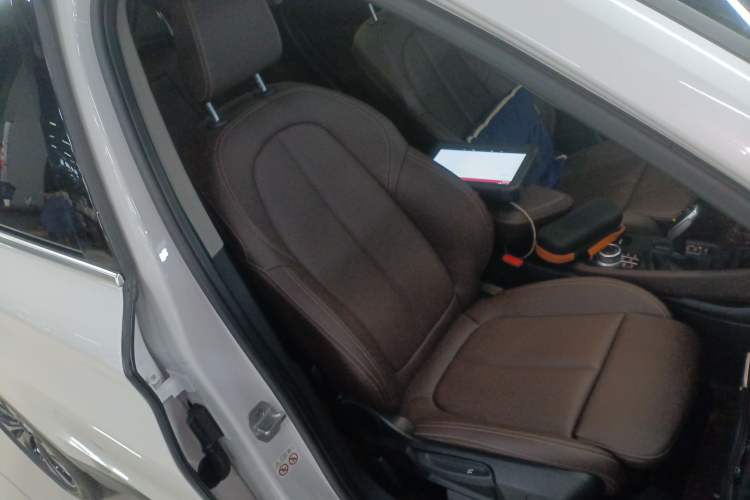 Used BMW X1 2021 sDrive20Li Fashion Model Right Front Seat