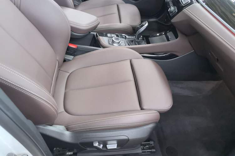 Used BMW X1 2021 Revised xDrive25Li Premium Edition Right Front Seat