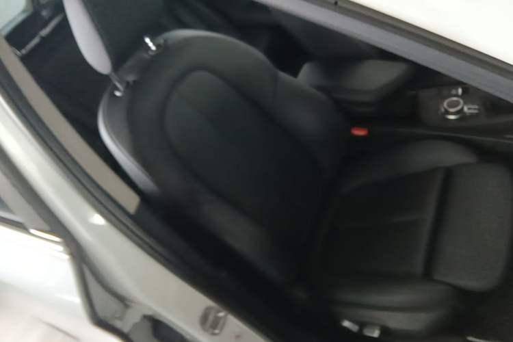 Used BMW X1 2021 sDrive25Li Leading Model Right Front Seat