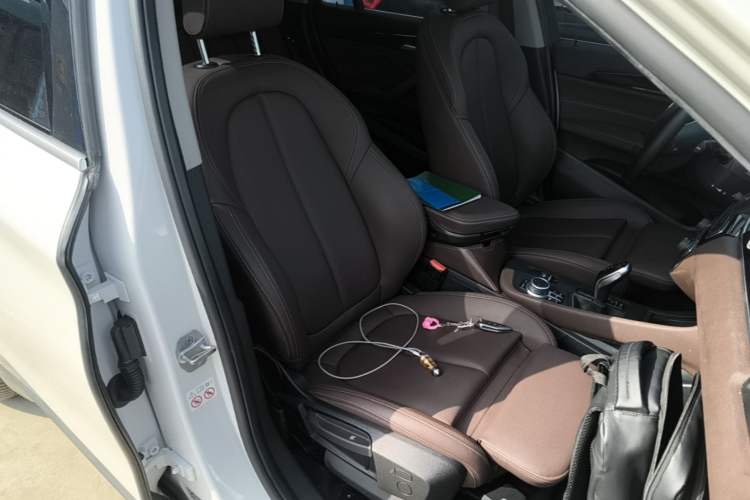 Used BMW X1 2021 Restyled sDrive20Li Fashion Version Right Front Seat