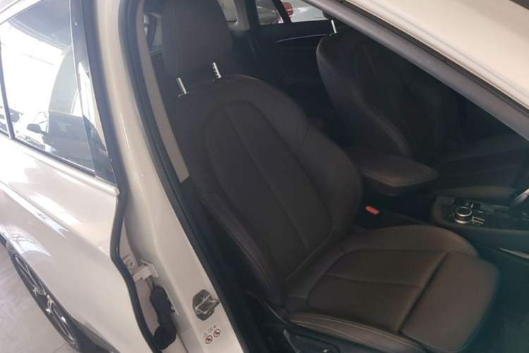 Used BMW X1 2021 sDrive20Li Premium Edition Right Front Seat