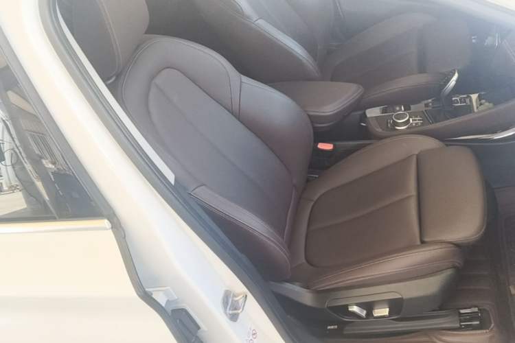 Used BMW X1 2021 xDrive25Li Luxury Model Right Front Seat