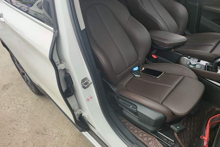 Used BMW X1 2021 Restyled sDrive20Li Premium Edition Right Front Seat