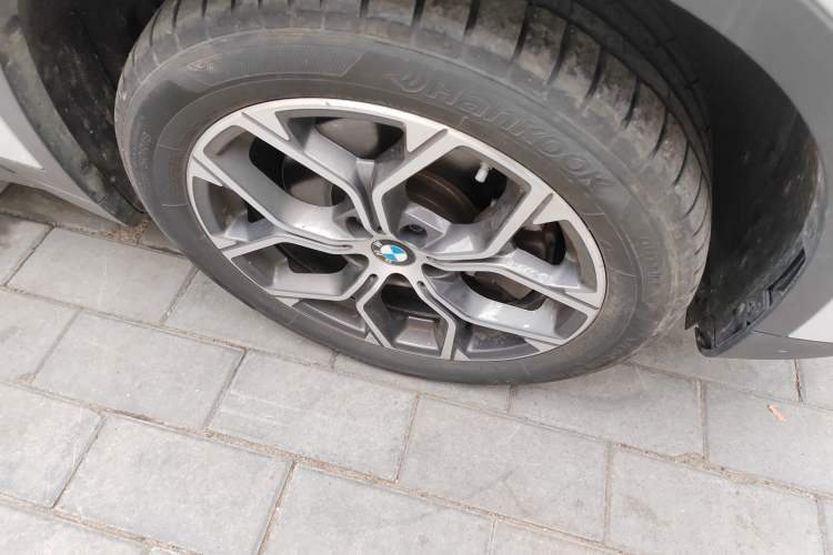 Used BMW X1 2021 sDrive25Li Leading Model Right Front Wheel Hub