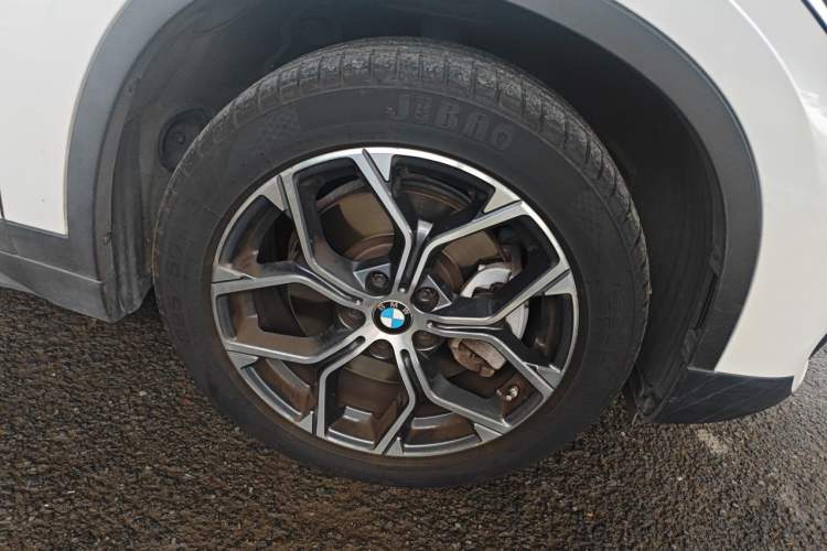 Used BMW X1 2021 sDrive25Li Leading Model Right Front Wheel Hub