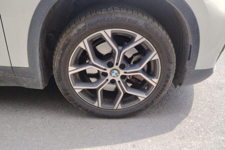Used BMW X1 2021 sDrive25Li Leading Model Right Front Wheel Hub