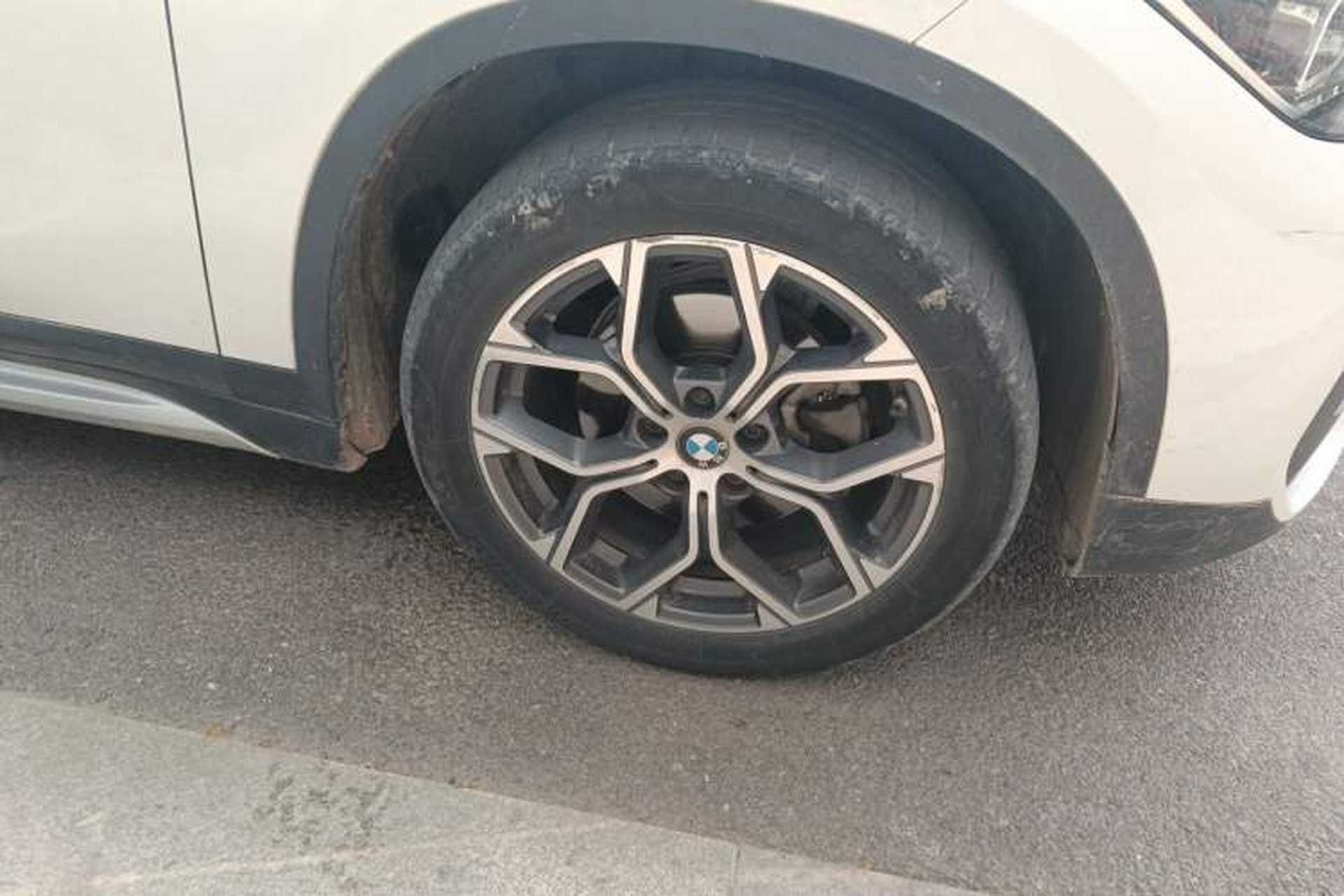 Used BMW X1 2021 sDrive20Li Fashion Model Right Front Wheel Hub