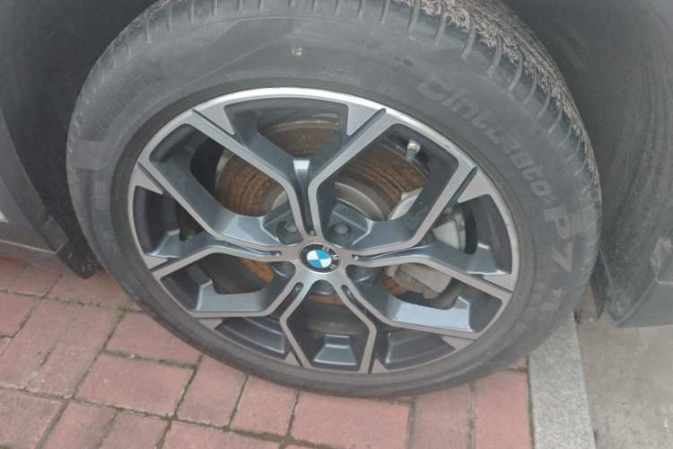 Used BMW X1 2021 sDrive25Li Leading Model Right Front Wheel Hub
