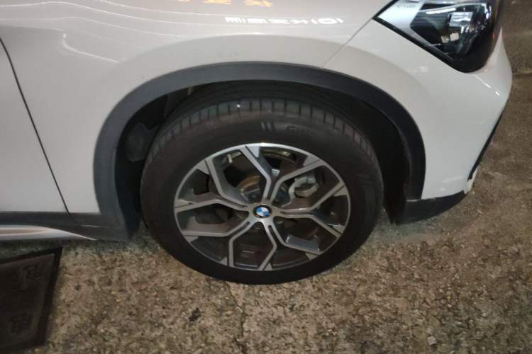 Used BMW X1 2021 sDrive20Li Premium Edition Right Front Wheel Hub