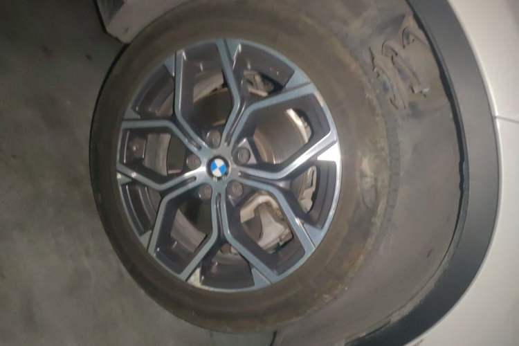 Used BMW X1 2021 sDrive25Li Leading Model Right Front Wheel Hub