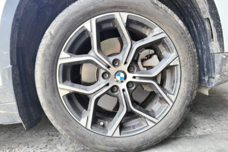 Used BMW X1 2021 sDrive25Li Leading Model Right Front Wheel Hub