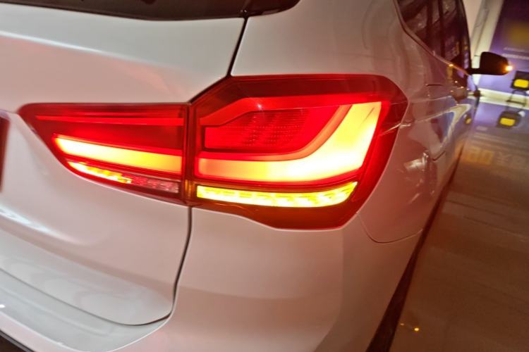 Used BMW X1 2021 Restyled sDrive20Li Fashion Version Right Rear Taillight
