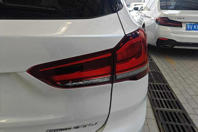 Used BMW X1 2021 sDrive20Li Premium Edition Right Rear Taillight
