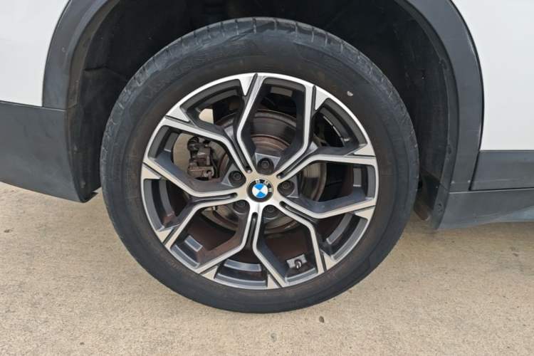 Used BMW X1 2021 sDrive25Li Leading Model Right Rear Wheel Hub
