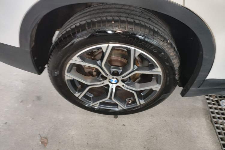 Used BMW X1 2021 Restyled sDrive25Li Leading Edition Right Rear Wheel Hub