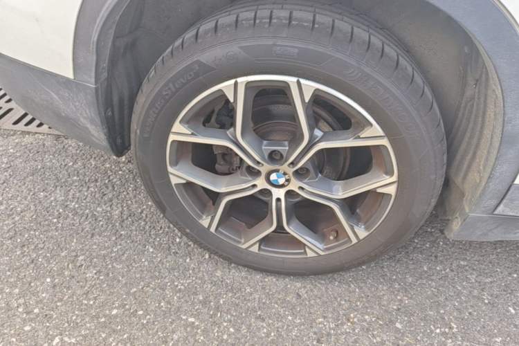 Used BMW X1 2021 sDrive25Li Leading Model Right Rear Wheel Hub