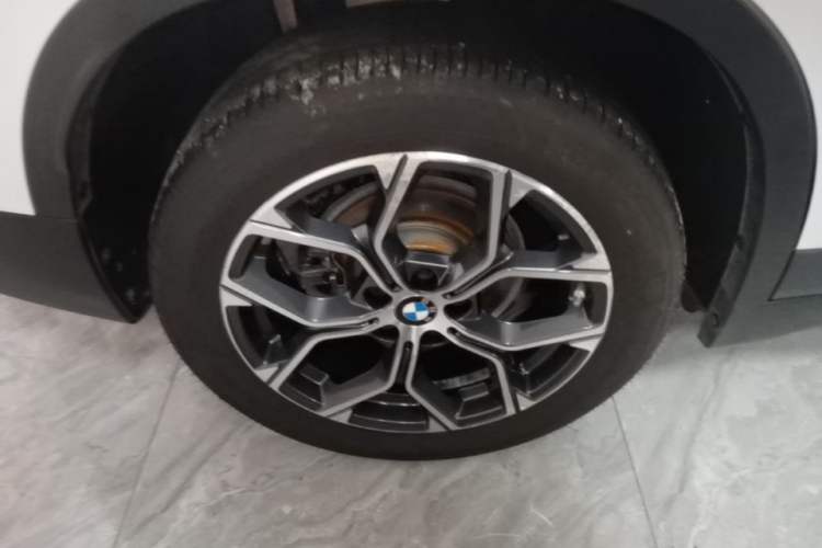 Used BMW X1 2021 Restyled sDrive25Li Leading Edition Right Rear Wheel Hub