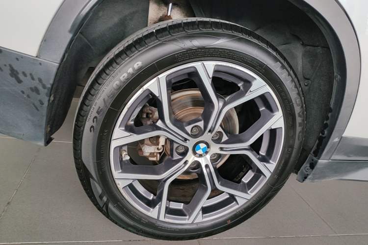 Used BMW X1 2021 sDrive25Li Leading Model Right Rear Wheel Hub