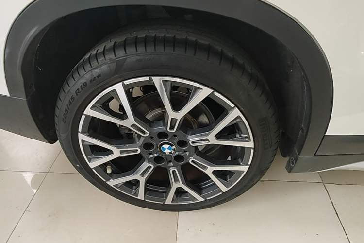 Used BMW X1 2021 xDrive25Li Luxury Model Right Rear Wheel Hub