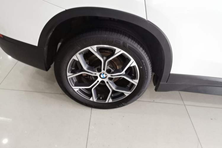 Used BMW X1 2021 sDrive25Li Leading Model Right Rear Wheel Hub