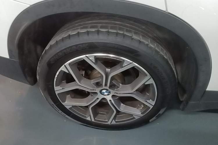 Used BMW X1 2021 sDrive25Li Leading Model Right Rear Wheel Hub