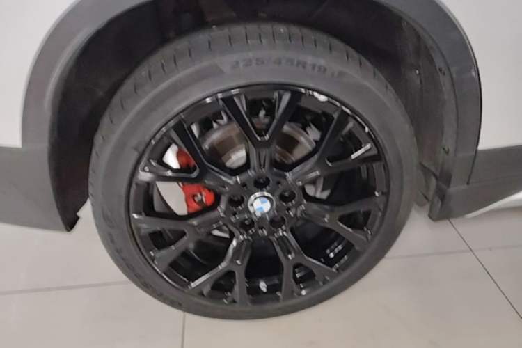 Used BMW X1 2021 Revised xDrive25Li Premium Edition Right Rear Wheel Hub
