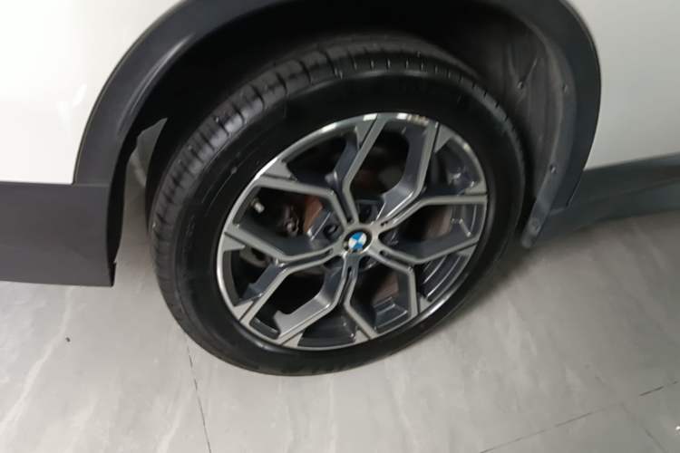 Used BMW X1 2021 sDrive25Li Leading Model Right Rear Wheel Hub
