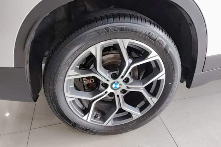 Used BMW X1 2021 sDrive25Li Leading Model Right Rear Wheel Hub