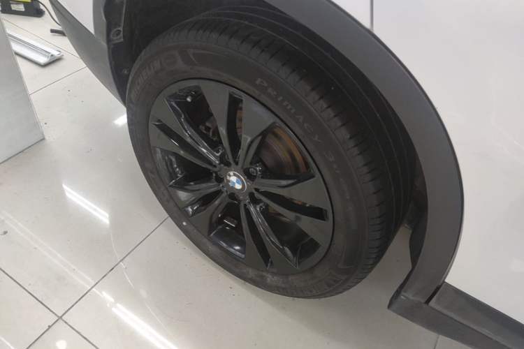 Used BMW X1 2021 sDrive20Li Fashion Model Right Rear Wheel Hub